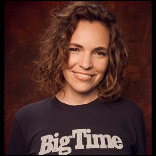 Beth  Stelling
